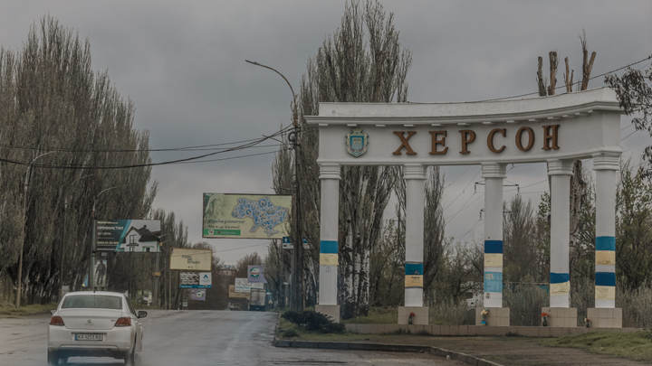 Неонацисты избили мужчину в оккупированном Херсоне