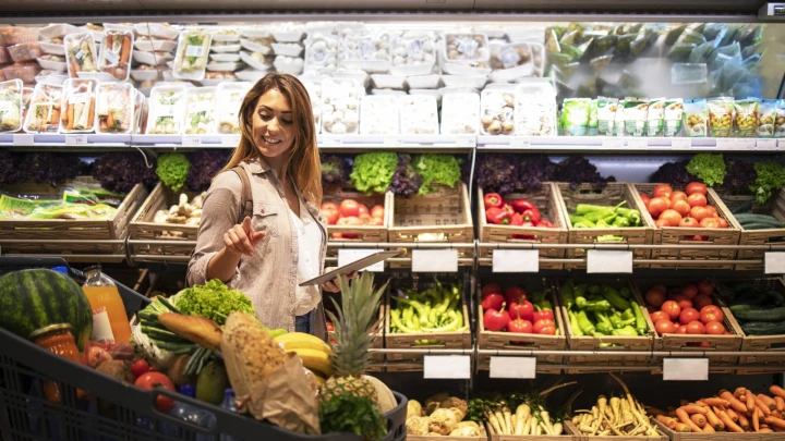 Более 864 килограммов поддельных продуктов. Россельхознадзор завершил проверку Светофора