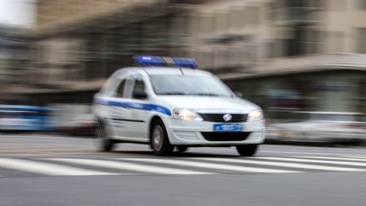 Не уступившую дорогу реанимобилю автомобилистку из Кузбасса могут лишить прав