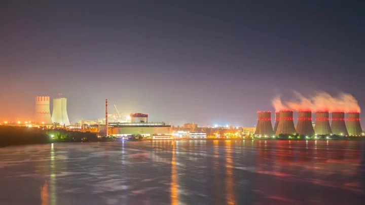 Киев атаковал Нововоронежскую АЭС дронами. Три энергоблока отключены
