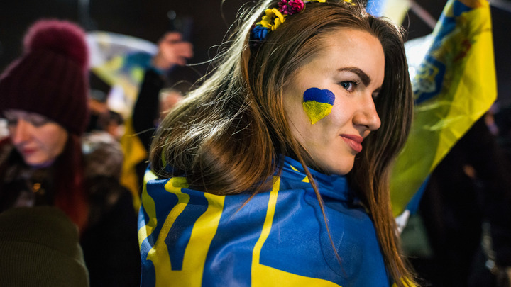 Украинская беженка разделась в эфире британского ТВ-шоу