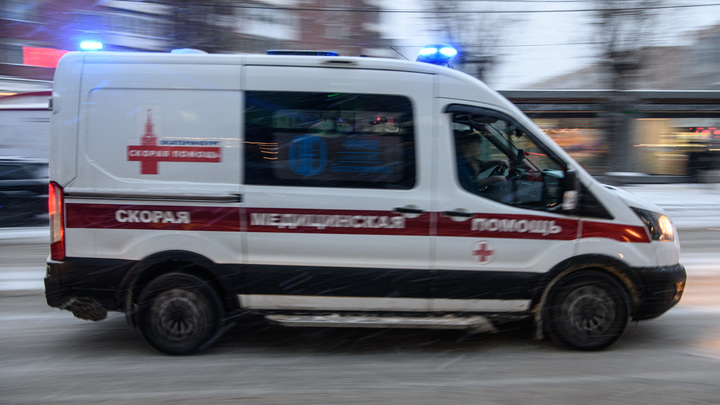 В Москве у школьницы после посещения бассейна остановилось сердце в автобусе