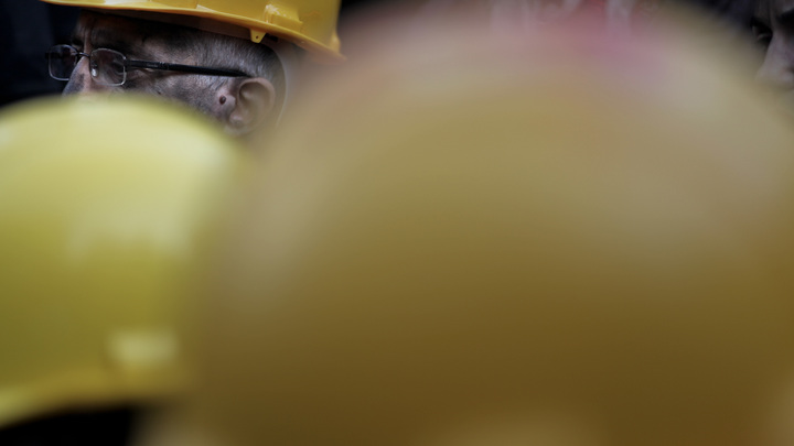 Двести человек оказались в смертельной ловушке: ВСУ открыли огонь по шахтёрам Донбасса