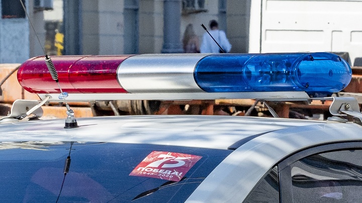 В Ростове-на-Дону иномарка влетела в ресторан рядом со зданием областного Минспорта