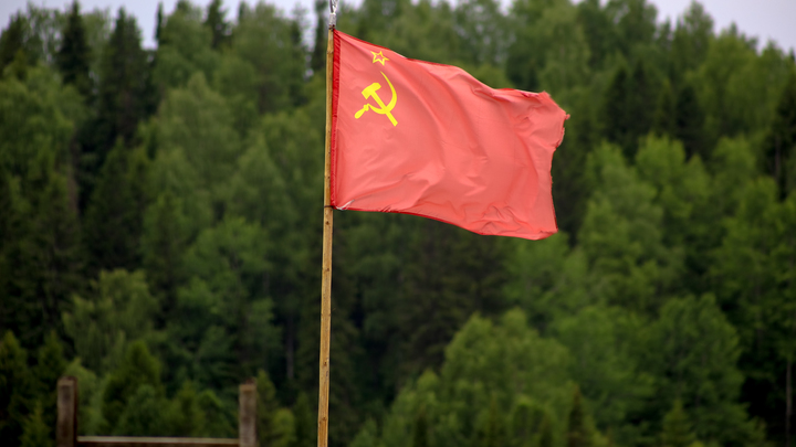 В Мелитополе открыли стелу в память о подвиге советских солдат в Великую Отечественную войну