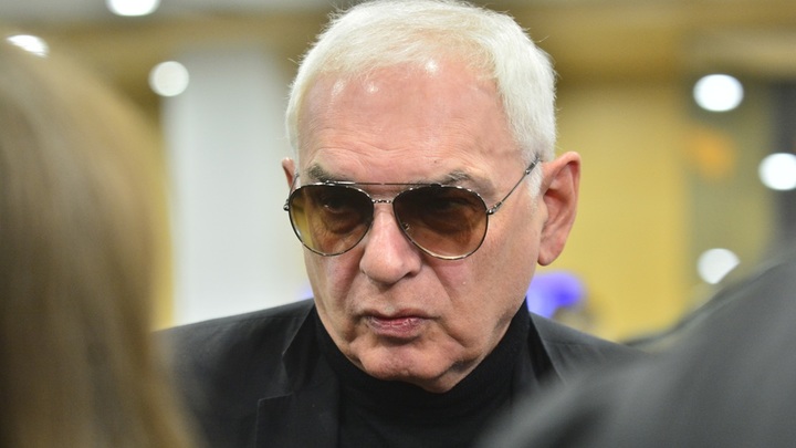 Никто не сказал. А Карен Шахназаров не побоялся. По следам убийства генерала