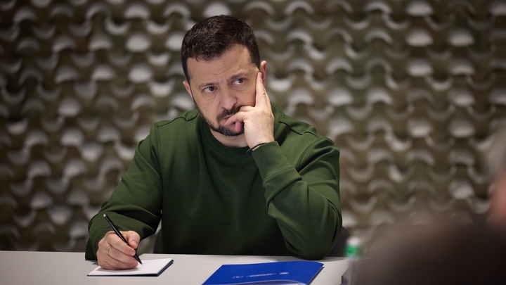 У Украины нет шансов на победу: Зеленский обвинил США в военных провалах ВСУ