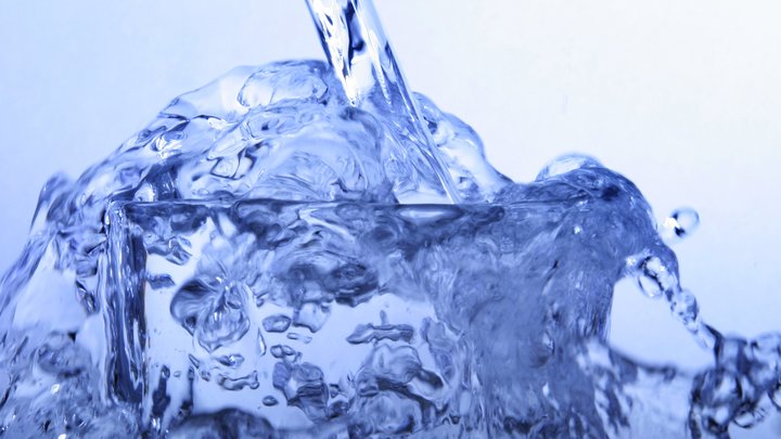 Что с вами произойдёт, если заменить все напитки водой