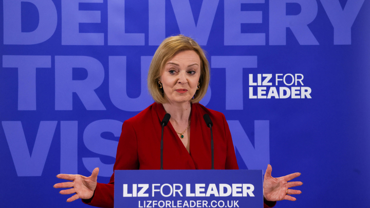 Лиз Трасс оказалась агентом Кремля: Я продолжу бороться за Владимира Путина!