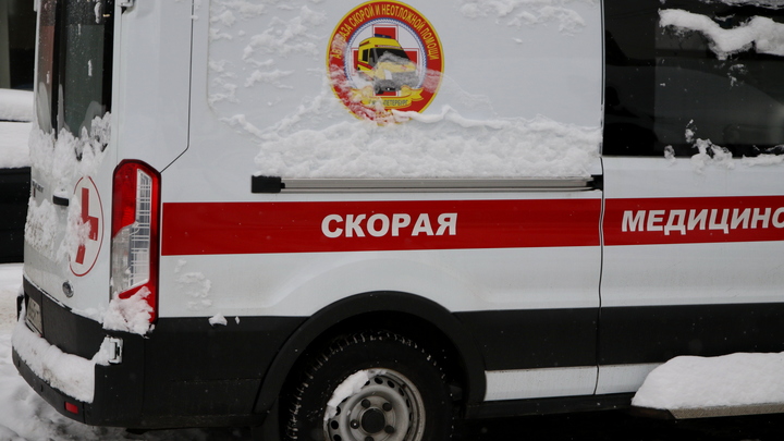 Три человека пострадали в ДТП на улице Большевистской в Новосибирске