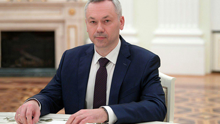 Риск есть: Губернатор Травников рассказал, сдавал ли он тест на коронавирус