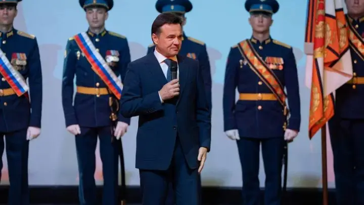 Андрей Воробьев поздравил с Днем ВДВ спецназ 45-й бригады