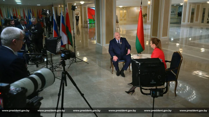 Лукашенко: Украина предлагала создать в Белоруссии лагеря для военнопленных