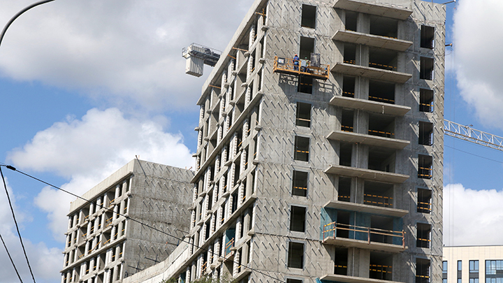 Количество долгостроев в Новосибирской области возросло почти до 2500