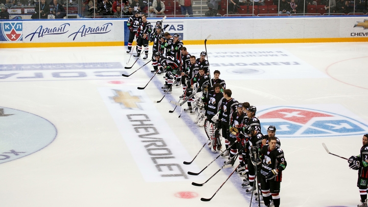 В Челябинске МегаФон позаботился о хоккейной команде Трактор и их болельщиках