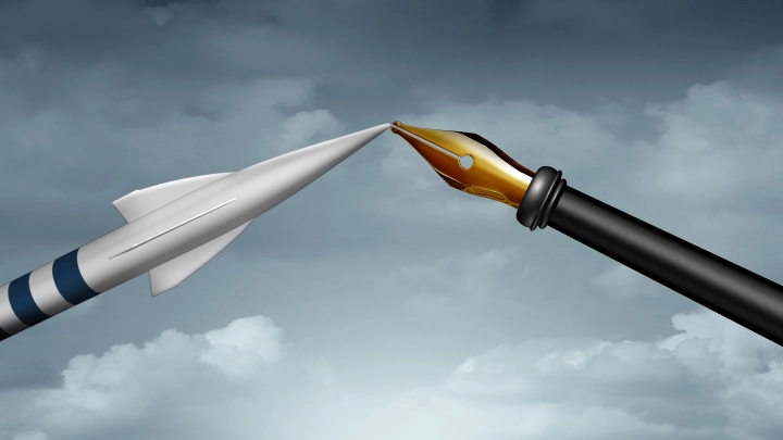 Евросоюз высказался за мирные инициативы: Готовим новый пакет санкций