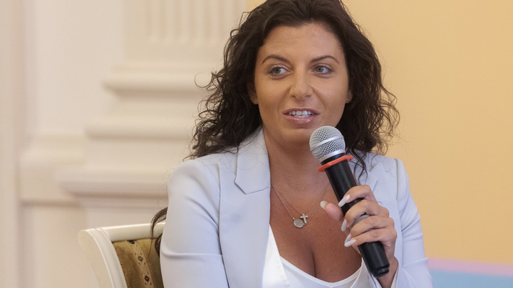 Маргарита Симоньян: ЕГЭ — это издевательство над детьми и нацией