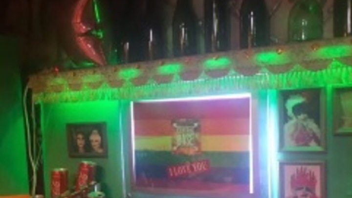 ОМОН в Ростове-на-Дону разогнал гей-вечеринку, а суд наказал ее организатора (3 фото)