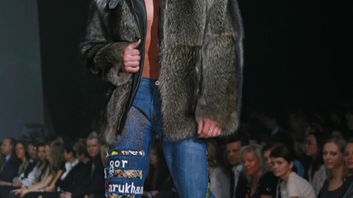 Норковая шуба за миллион: Жителей Новороссийска удивила стоимость верхней одежды мэра