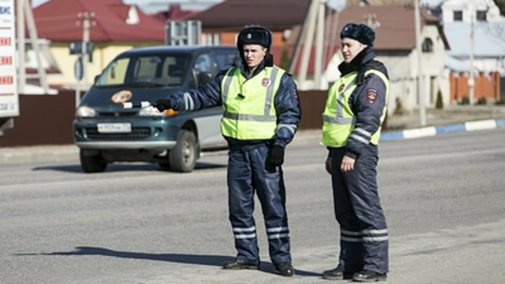 Забайкальцу дали два года за брань и угрозы в адрес сотрудника ГИБДД и его семьи