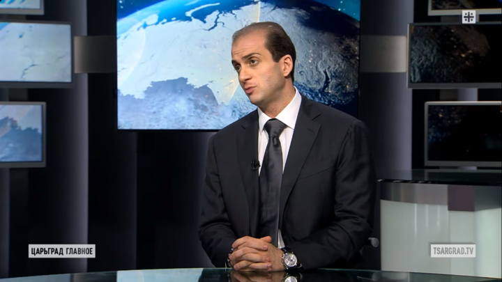 Псевдопатриоты во власти: Уловку, как сойти за своих, раскрыл профессор