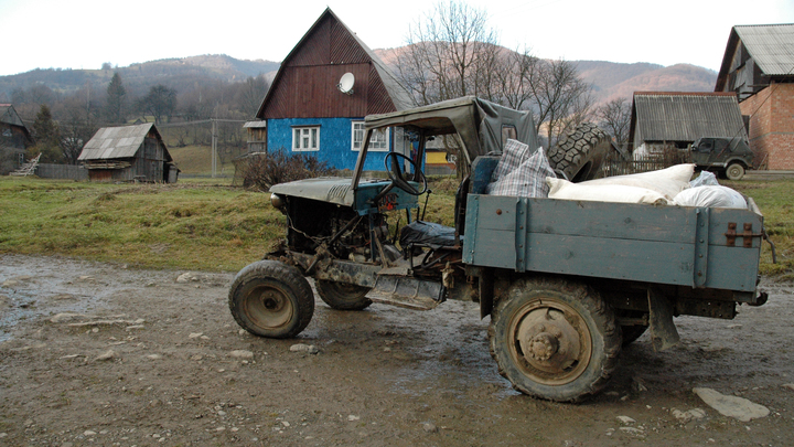 Ждут возвращения России. Как живёт село Вишневая, захваченное ВСУ - репортаж Шпигель