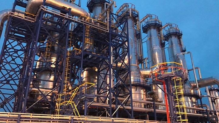 Bloomberg сообщает о рекордных объёмах перевалки русской нефти Urals