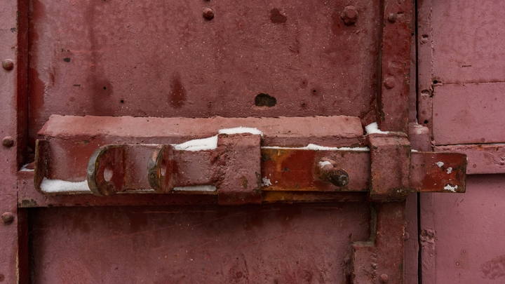 В Адыгее аферист похитил 2,7 млн рублей на продаже взятых в аренду авто