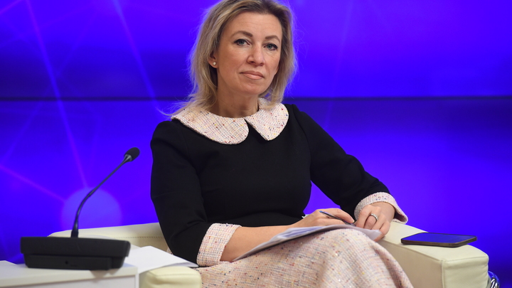 Предвижу вопросы: Захарова неформатным фото описала переговоры Лаврова и Блинкена