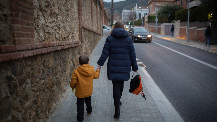 Чиновники встали на путь унижения семьи: Чем русские ответят западной ювеналке?