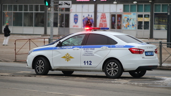 В Петербурге банда подростков с перцовым баллончиком напала на 12-летнего школьника
