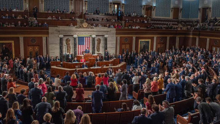 Кот в мешке, не желающий давать деньги Киеву. Эксперт - о новом спикере палаты представителей США
