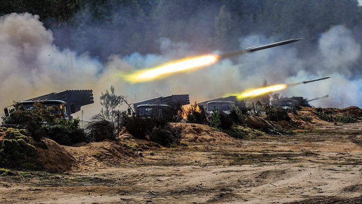 В Харькове громко. Мэр заявил о четырёх взрывах