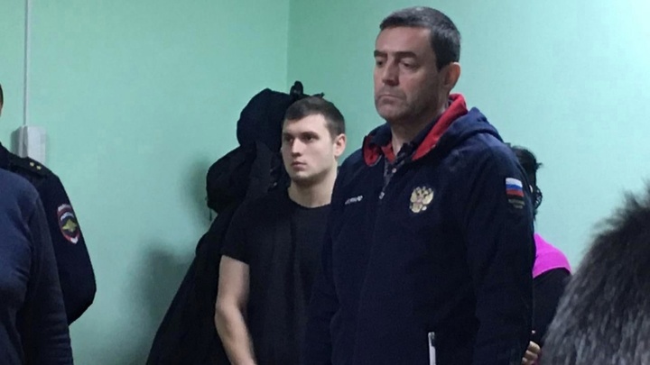 В Новосибирске осудили за взятку экс-прокурора Олега Бушмакина