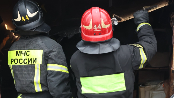 Повреждено 2 строения, в одном пожар: Владимирский губернатор назвал причину