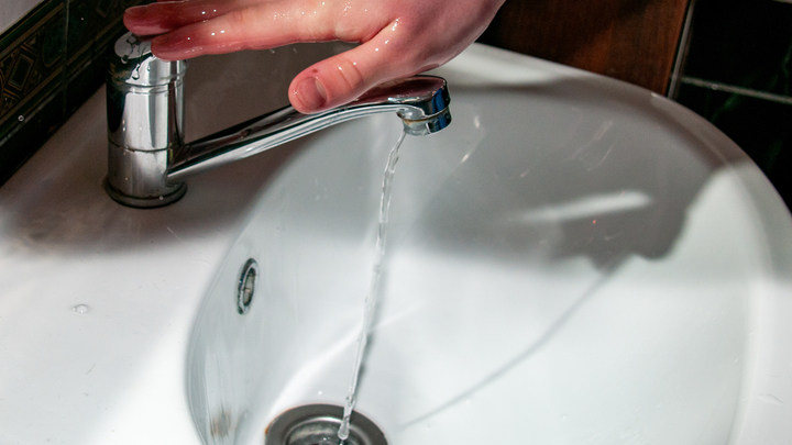 Бердянские коммунальщики провели работы сразу на трех объектах водоснабжения