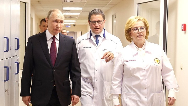 Президенту России показали ивановское оборудование в центре мозга и нейротехнологий ФМБА