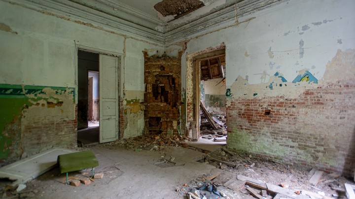 Украинская ракета ПВО упала на многоэтажку в Запорожье