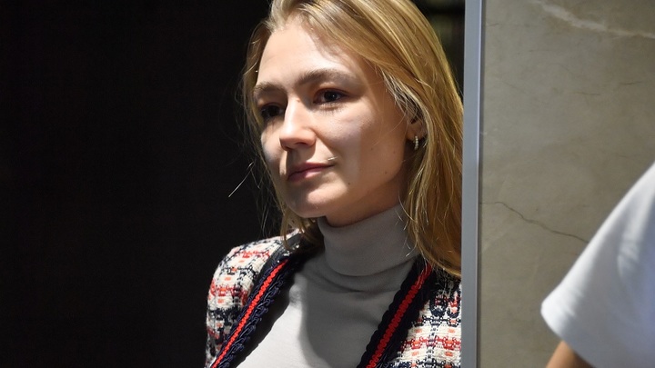 Оксана Акиньшина подала в суд на мужа из-за кредитных долгов при разводе