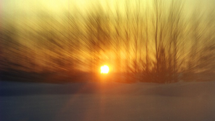 Не выходите на улицу: Москвичей предупредили об опасном солнце в мае