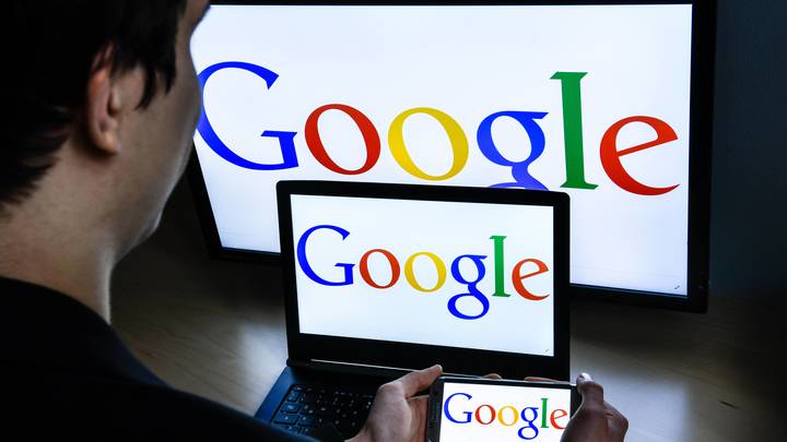 И так по всем запросам: Русская весна наглядно показала разницу между поисковиками Google и Яндекс