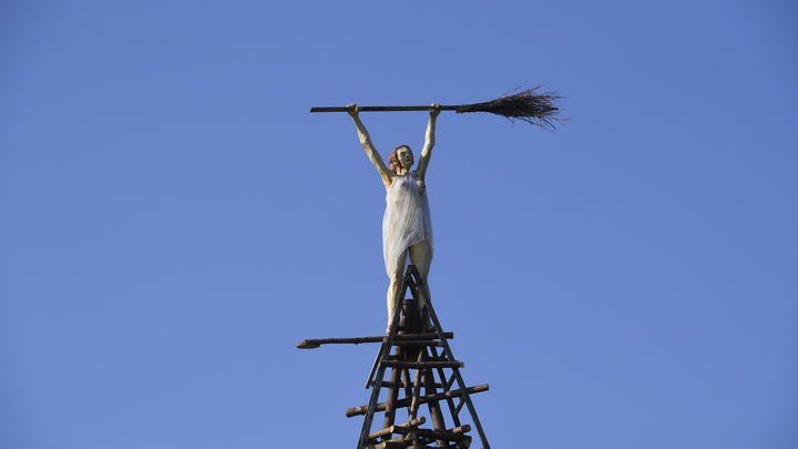 Крик такой, что кровь стынет: Малышка стала жертвой сеанса экзорцизма ведьмы