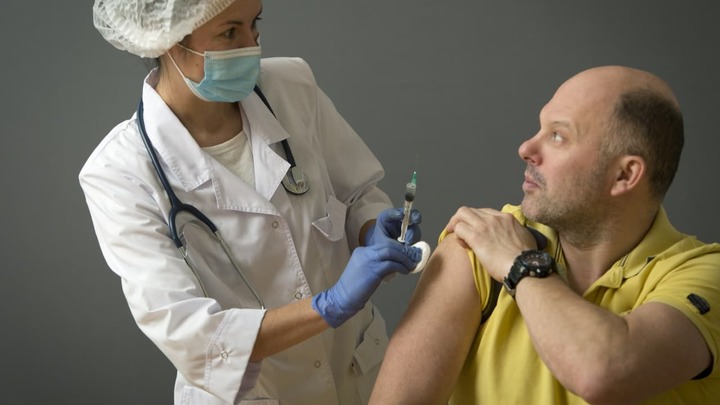 В Ростове закрываются два пункта вакцинации от ковида