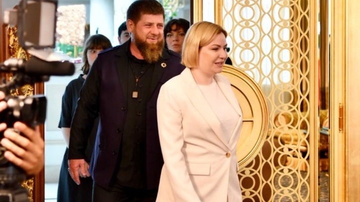 Кадыров показал на видео символ единства России: Без казахов не обошлось