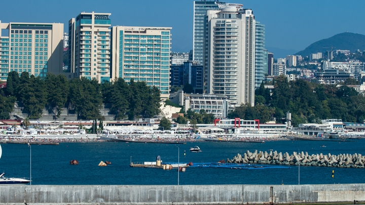 В Сочи продают апартаменты с видом на море за 670 млн рублей