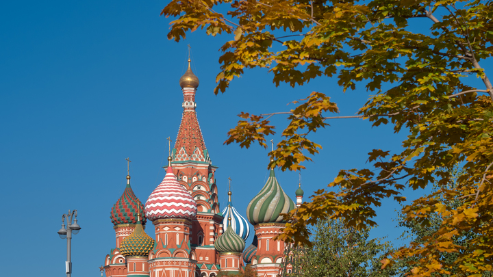 За фото у храма - тюремный срок: Прокурор не стал щадить блогеров, оскорбивших верующих