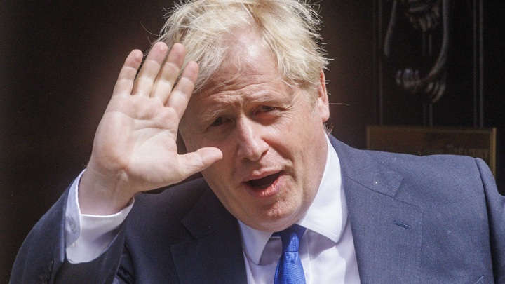 Джонсон на прощание снова вспомнил Путина и Украину