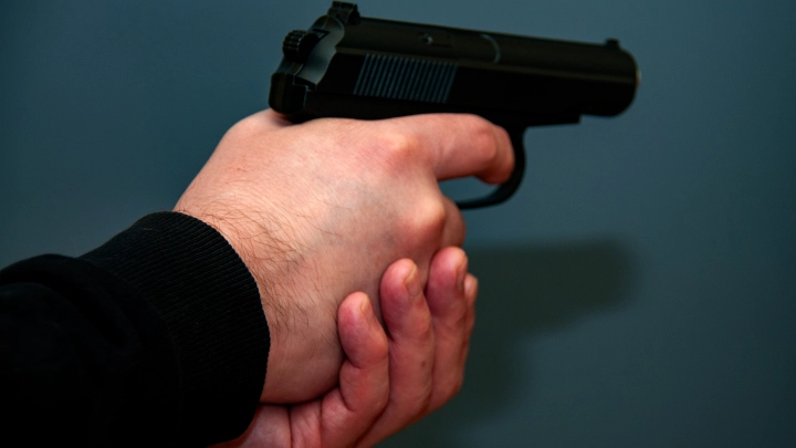 Неизвестные открыли стрельбу в ЖК Спортивный квартал в Новой Москве