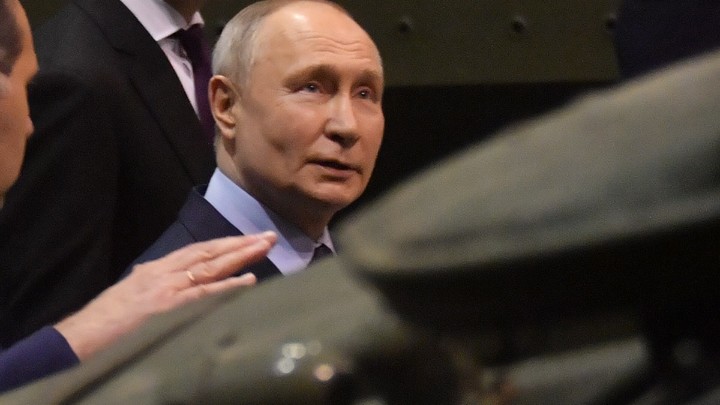 Путь в Севастополь через Донбасс: Путин анонсировал появление альтернативы Крымскому мосту