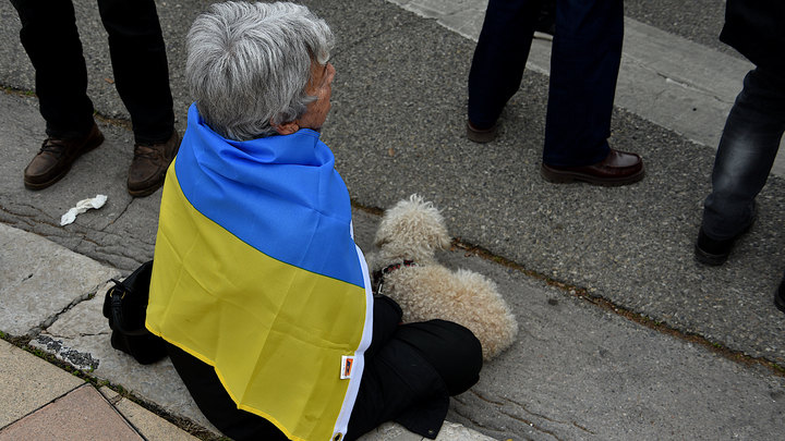 Украинцы устали жить в Европе – опрос